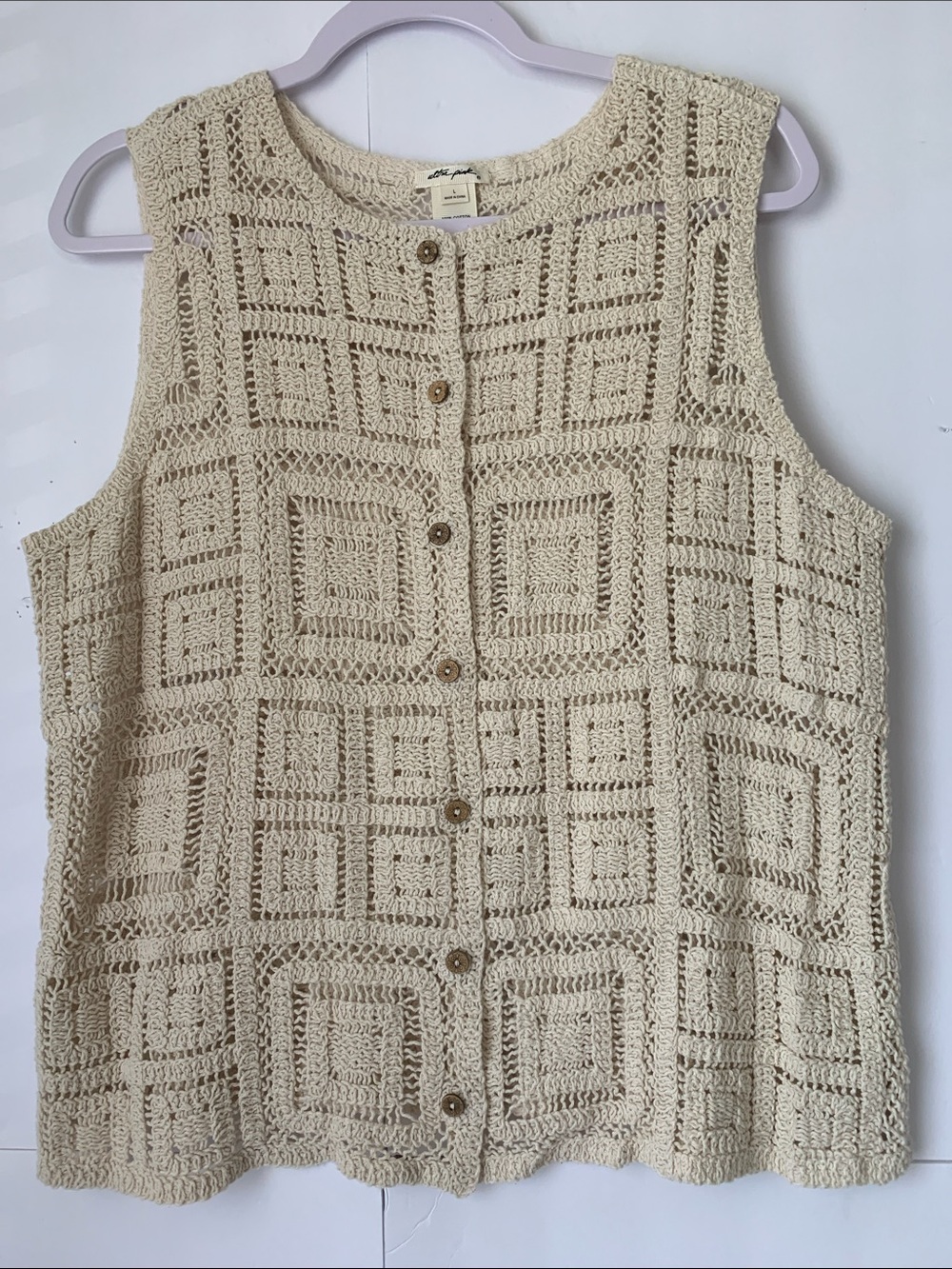 Ultra Pink Cream Crochet Button-Front Sleeveless Top Vest Size L